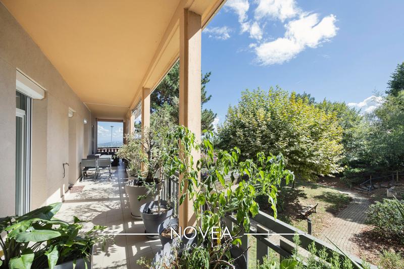 Appartement - 122 m² - 4 pièces