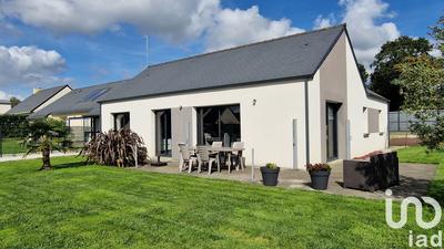 Maison - 104 m² - 6 pièces