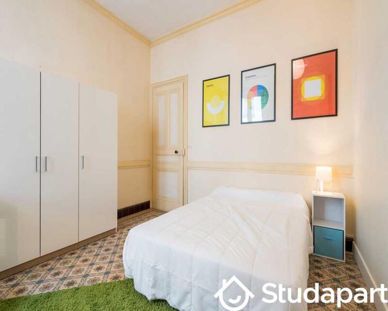 Chambre - 13 m² - 1 pièce