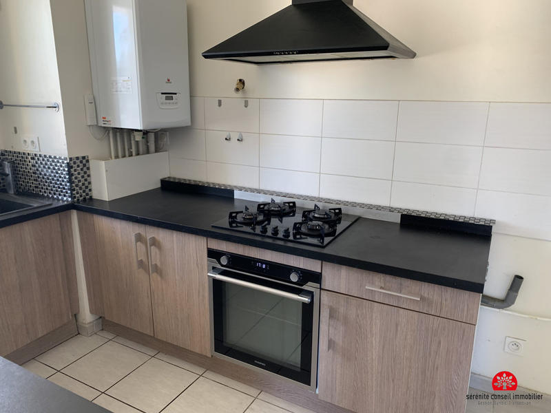 Appartement - 98 m² - 5 pièces