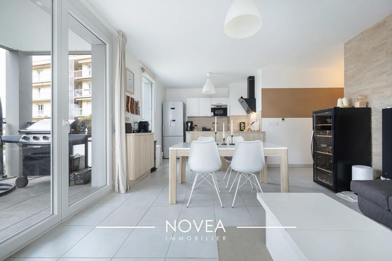 Appartement - 85 m² - 4 pièces