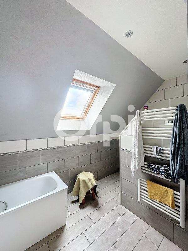 Maison - 123 m² - 6 pièces