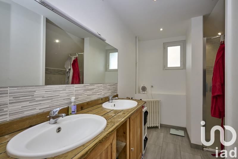 Appartement - 91 m² - 5 pièces