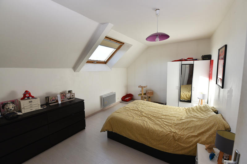 Maison - 190 m² - 8 pièces