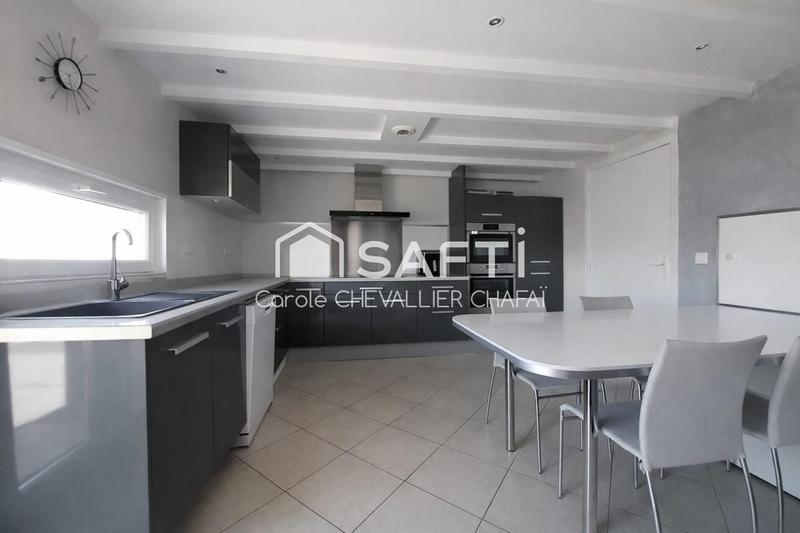 Local commercial - 938 m² - 9 pièces