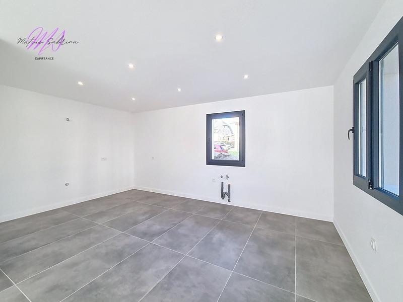 Maison - 123 m² - 4 pièces