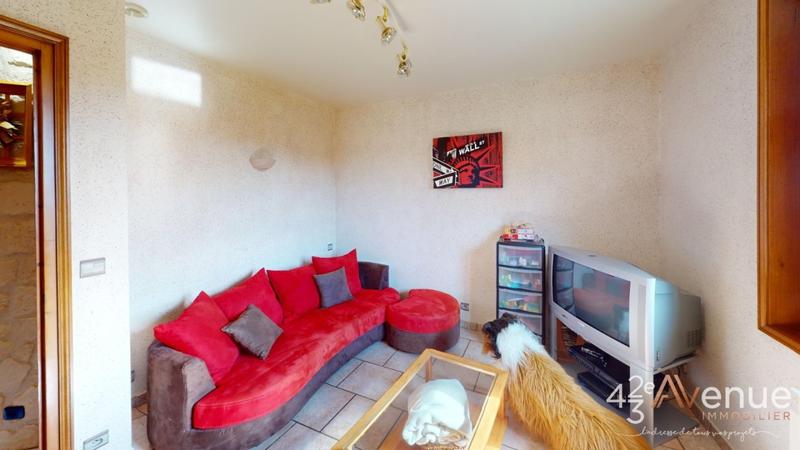 Maison - 156 m² - 9 pièces