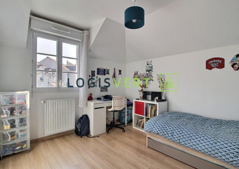 Maison - 145 m² - 7 pièces