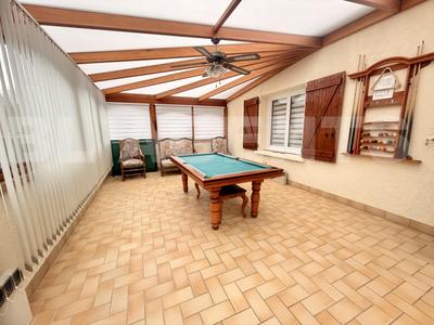 Maison traditionnelle - 160 m² - 7 pièces