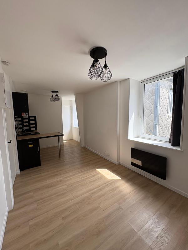 Studio - 18 m² - 1 pièce