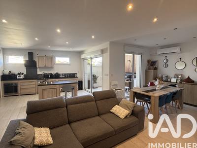 Appartement - 93 m² - 4 pièces