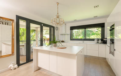 Villa - 200 m² - 8 pièces