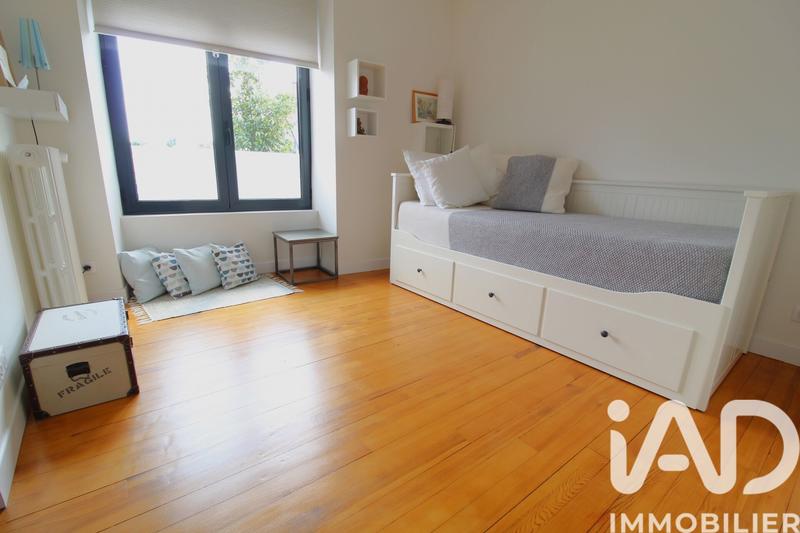 Maison - 170 m² - 6 pièces