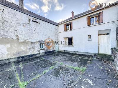 Maison de ville - 137 m² - 5 pièces