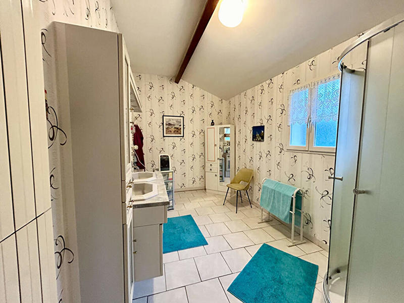 Maison - 170 m² - 6 pièces