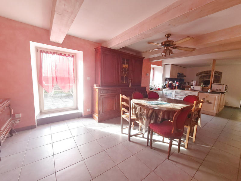 Maison - 190 m² - 7 pièces