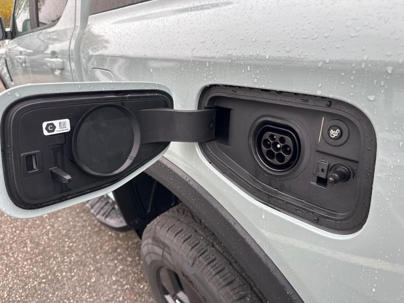 Ford Ranger Double Cabine Dca 2.3 Ecoboost Gtdi 281 Ch Phev s&amp;S Bva10 e-4wd Stormtrak