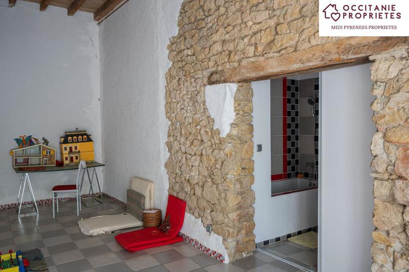 Maison de maîtres - 409 m² - 13 pièces