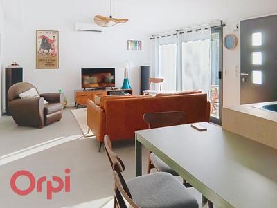 Maison - 77 m² - 4 pièces