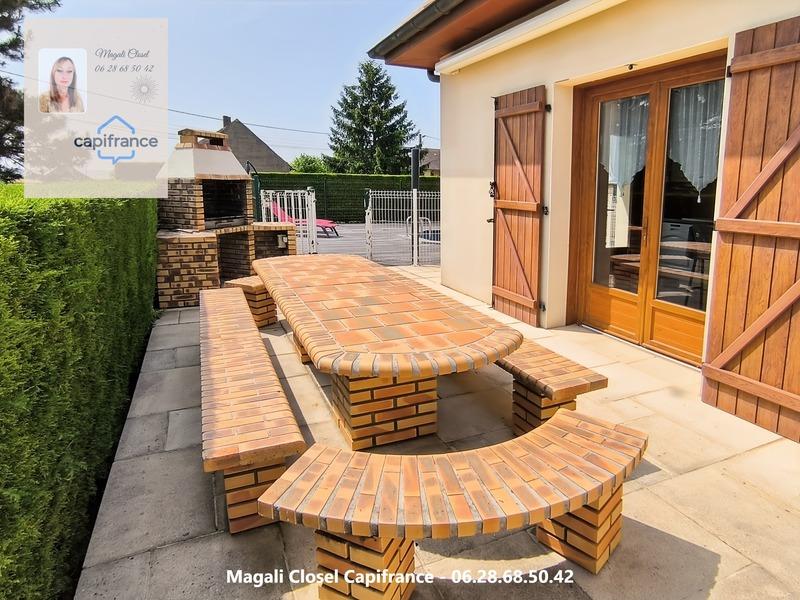 Maison - 216 m² - 9 pièces