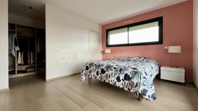 Maison - 190 m² - 6 pièces