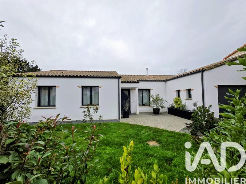 Maison - 106 m² - 5 pièces