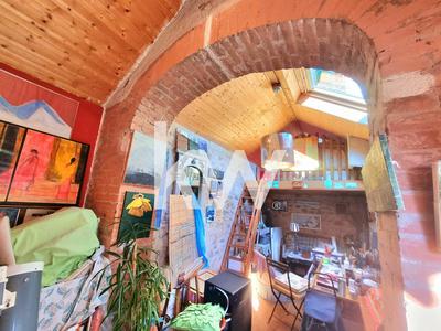 Maison - 280 m² - 11 pièces