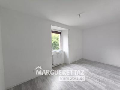 Appartement - 95 m² - 4 pièces