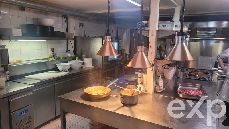 Fonds de commerce - 260 m²