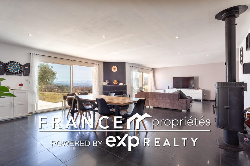 Maison contemporaine - 160 m² - 4 pièces