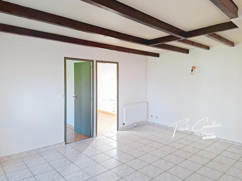 Maison - 140 m² - 8 pièces