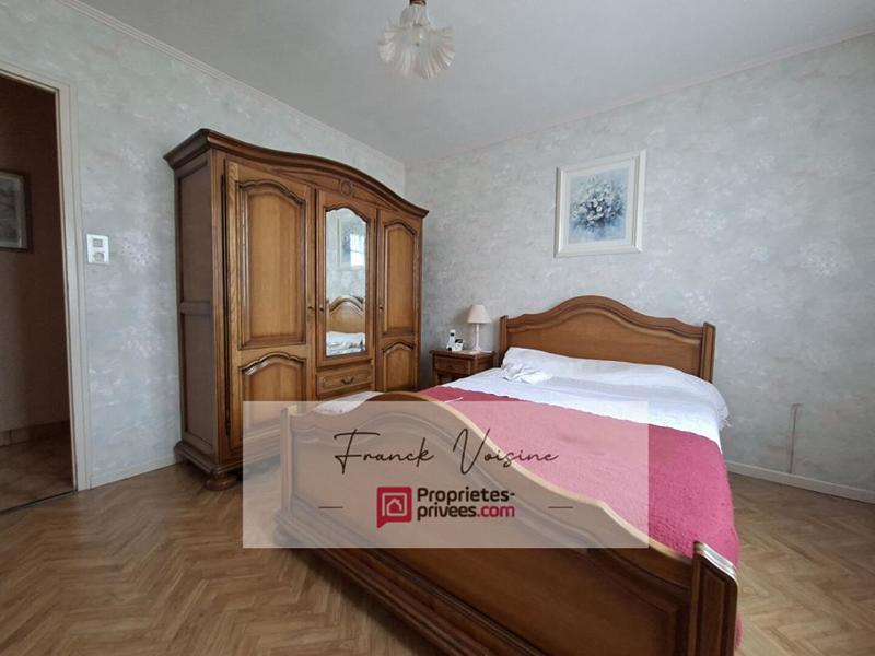 Maison - 137 m² - 6 pièces