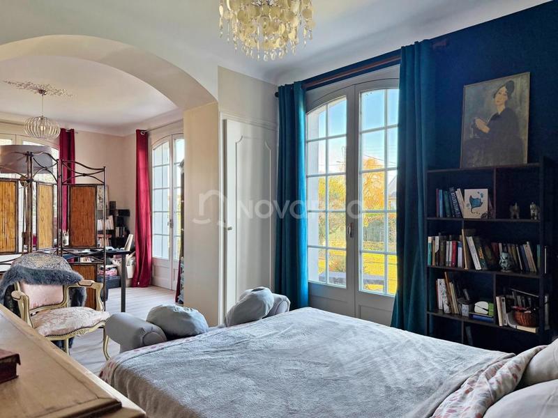 Maison - 175 m² - 8 pièces