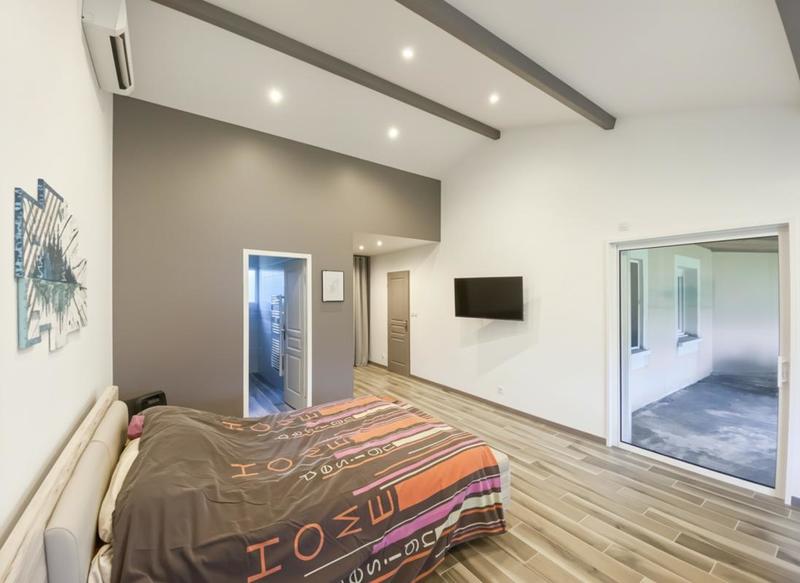 Maison - 147 m² - 5 pièces