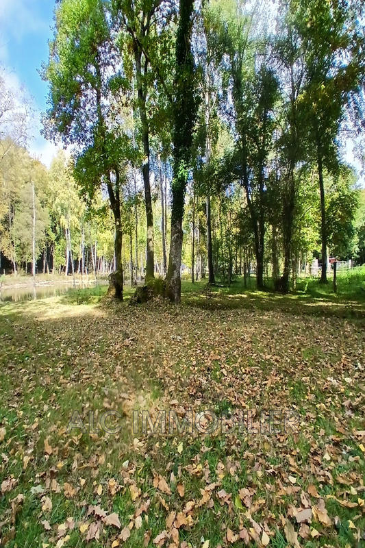 Terrain de loisirs - 23 520 m²