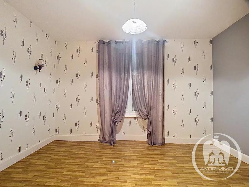 Maison - 162 m² - 6 pièces