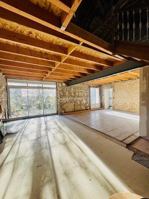 Maison - 98 m² - 6 pièces