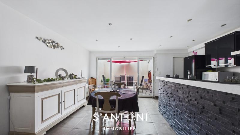 Maison de village - 83 m² - 4 pièces