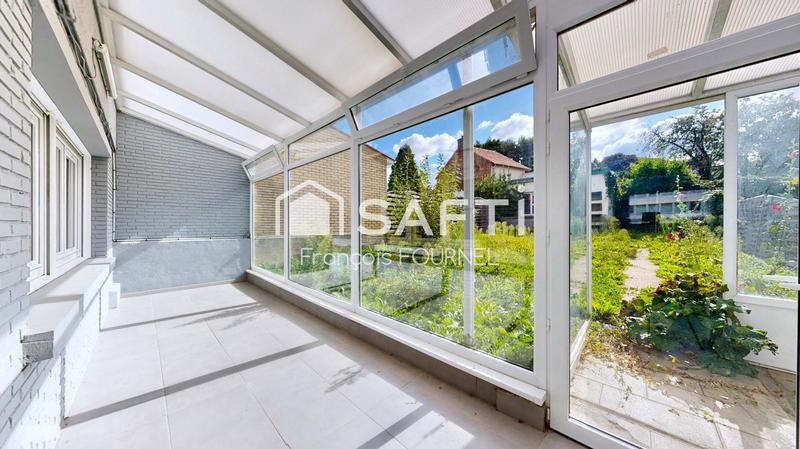 Maison - 93 m² - 6 pièces