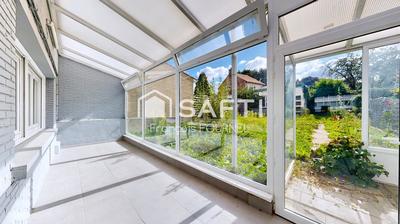 Maison - 93 m² - 6 pièces