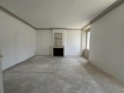 Demeure - 248 m² - 7 pièces