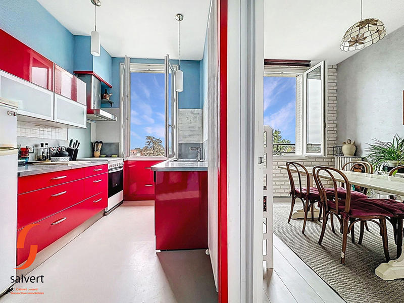 Appartement - 101 m² - 4 pièces