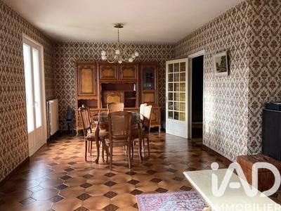 Maison - 152 m² - 6 pièces