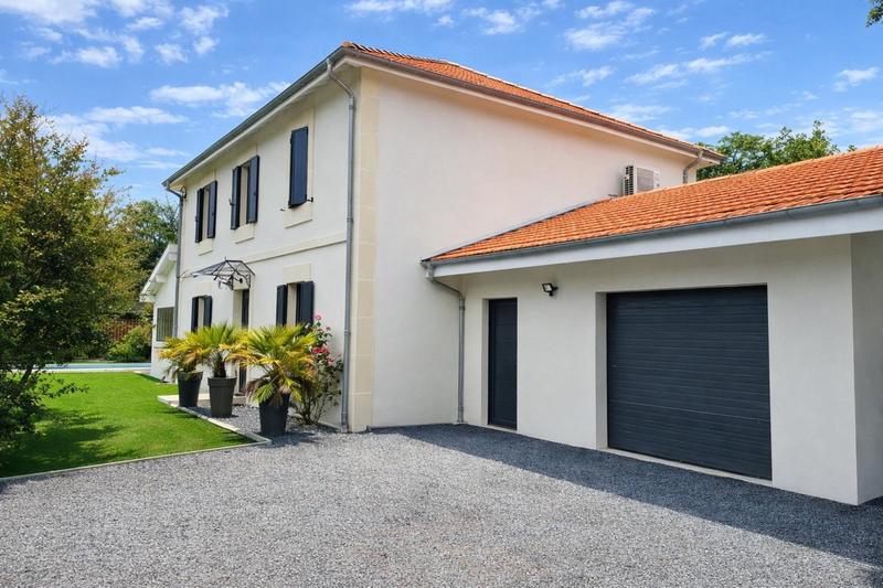 Maison de maîtres - 176 m² - 5 pièces