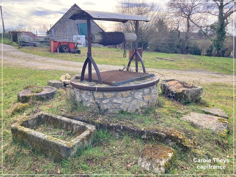 Corps de ferme - 150 m² - 1 pièce