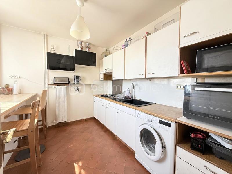 Appartement - 64 m² - 3 pièces