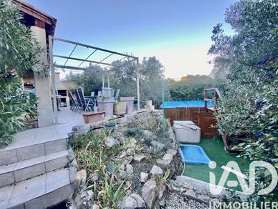 Maison - 100 m² - 6 pièces