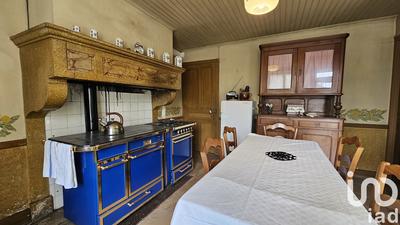 Maison - 181 m² - 6 pièces