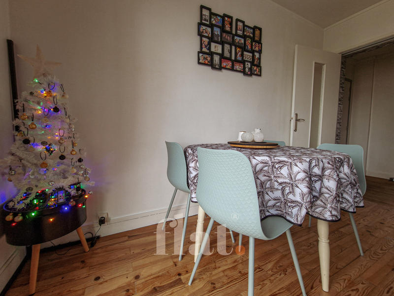 Appartement - 55 m² - 3 pièces