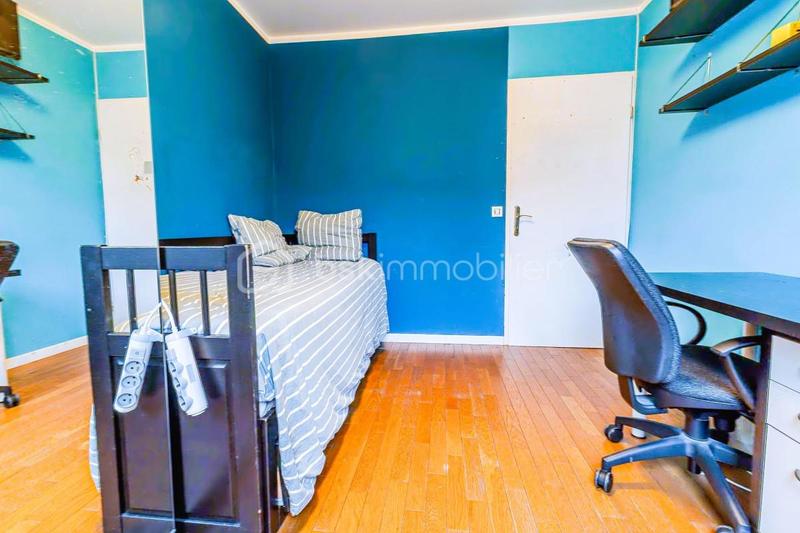 Appartement - 103 m² - 5 pièces